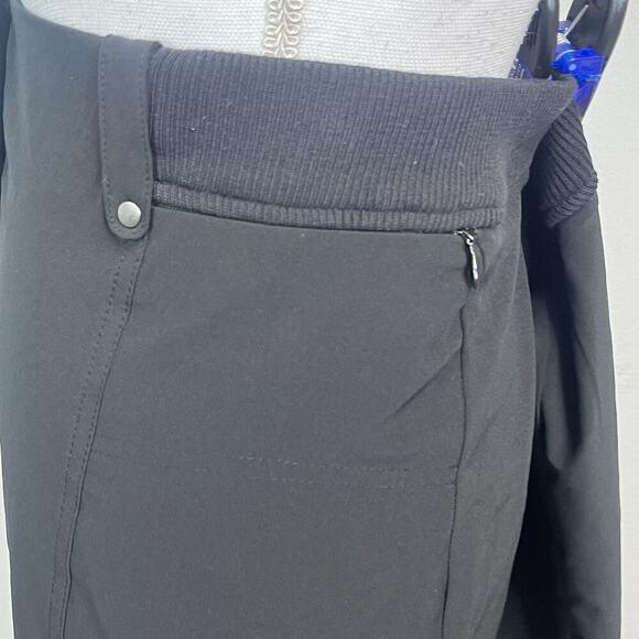 Zenergy by Chico's Skirt size 10 12 2 Black Straight Knee Fitness Sports Outdoor - Picture 5 of 9